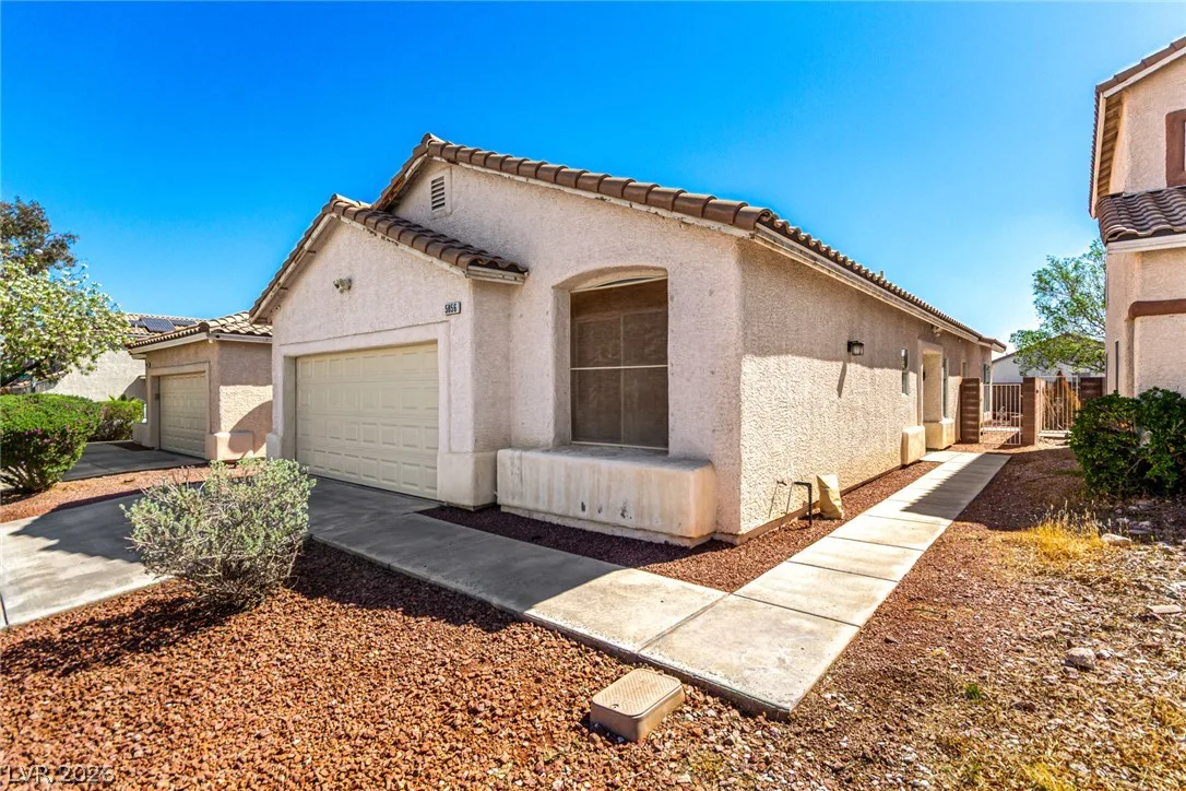 5856 Golden Wing Street — photo 2