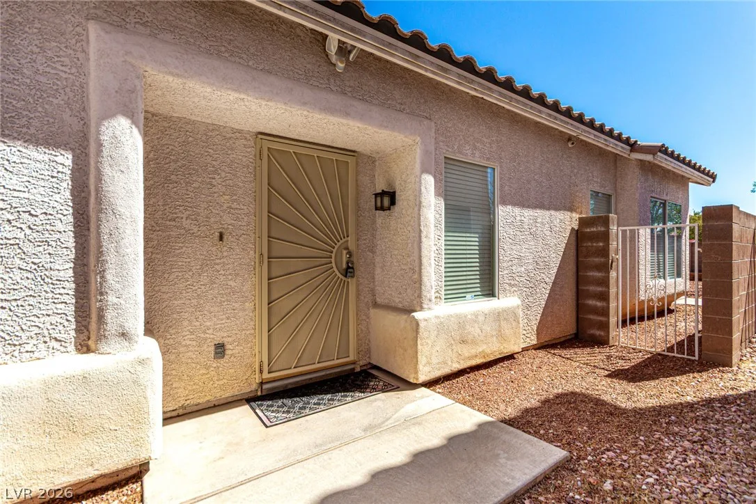 5856 Golden Wing Street — photo 3