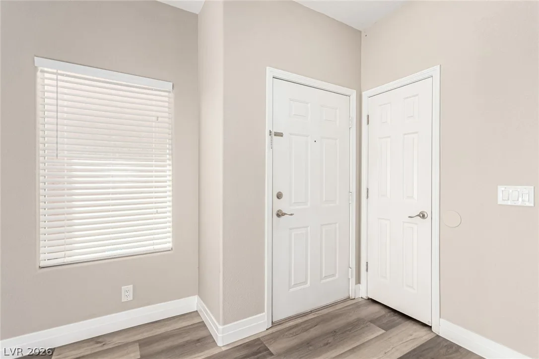 5856 Golden Wing Street — photo 4