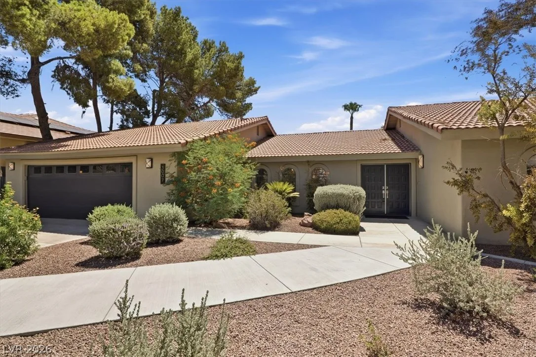 3007 La Mesa Drive — photo 3