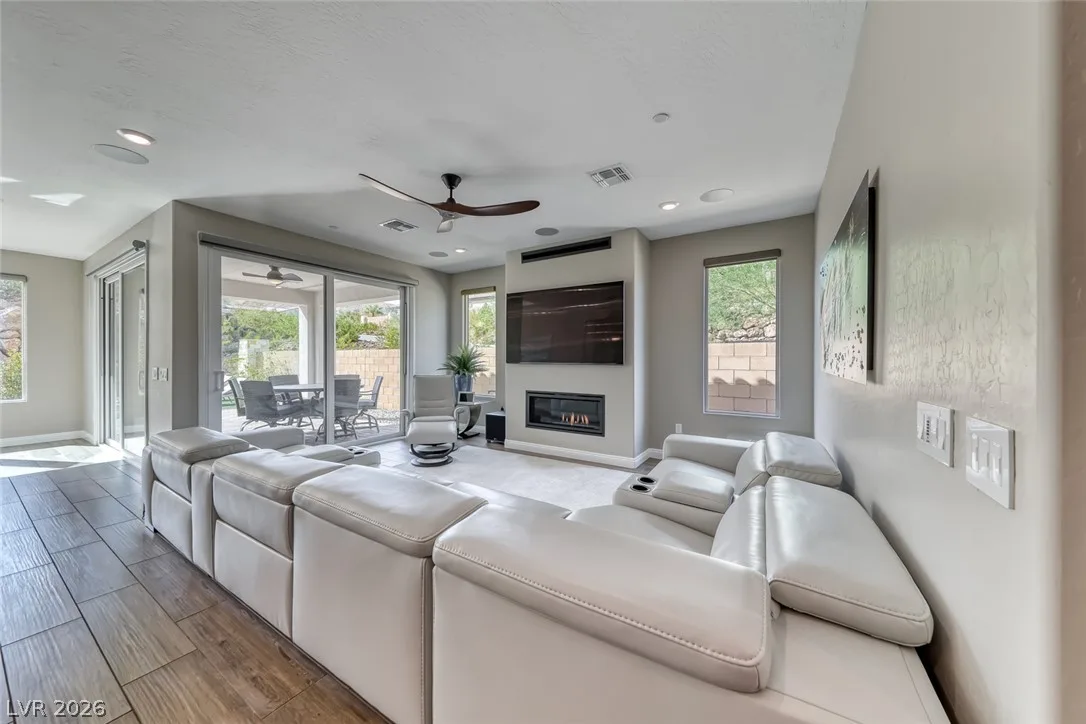 57 Stone Yucca Court — photo 4