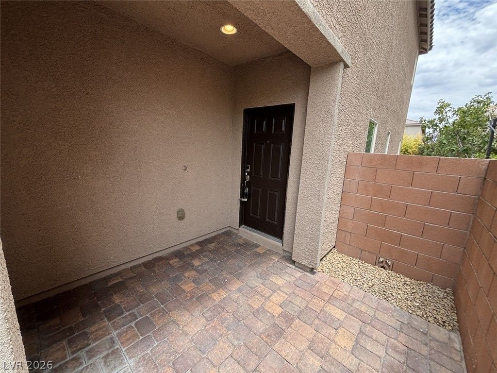5582 Sancho Throne Road — photo 4