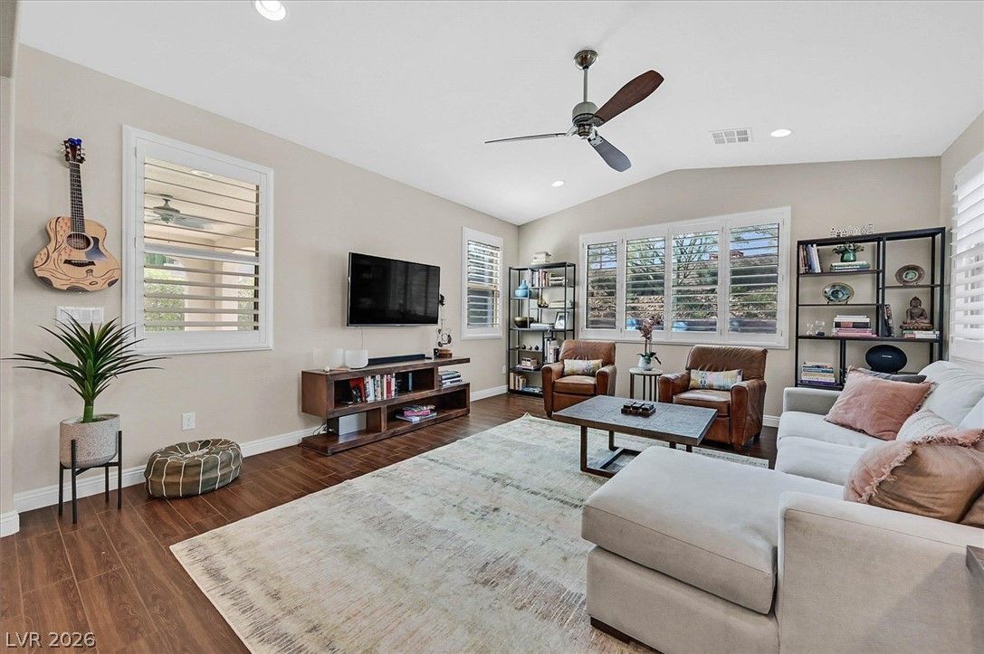 12270 Sandy Peak Avenue — photo 5