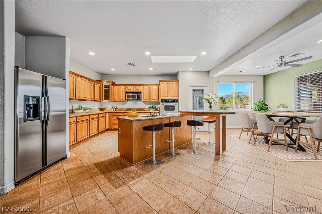 680 McMurray Drive — photo 3