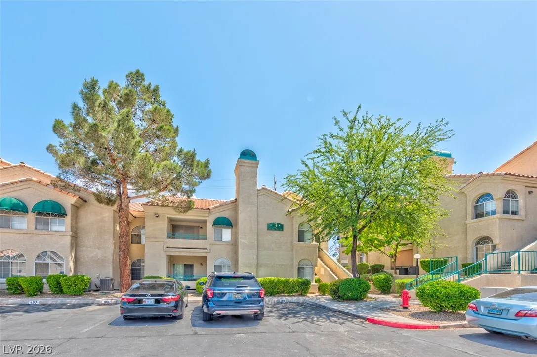 2251 Wigwam Parkway 323 — photo 3