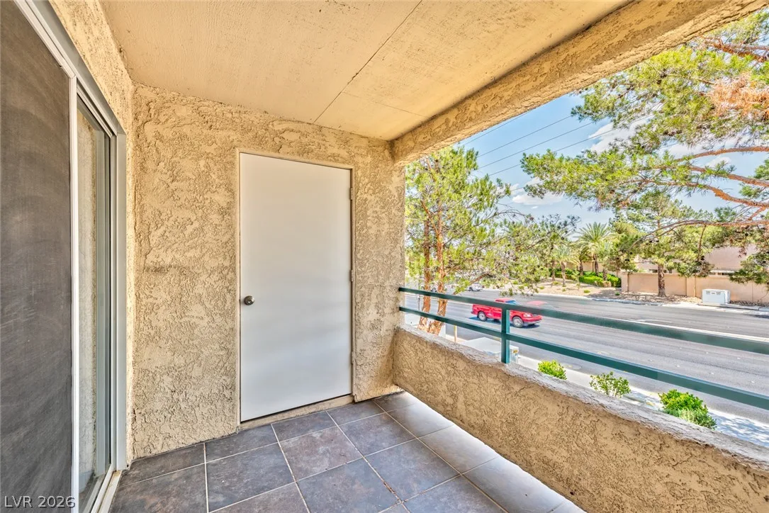 2251 Wigwam Parkway 323 — photo 5