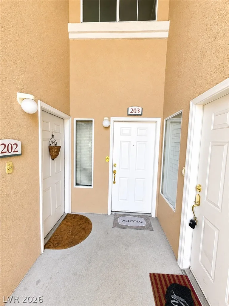 1616 Cardinal Bluff Drive 203 — photo 2