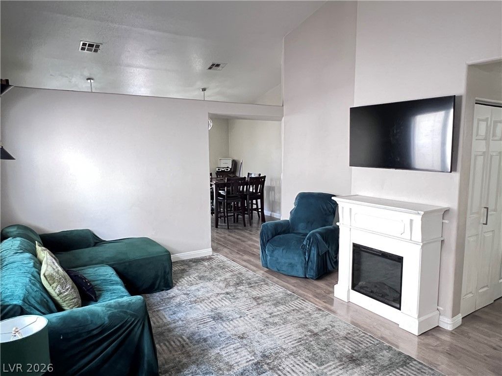 3440 Trilogy Drive — photo 4 of 21