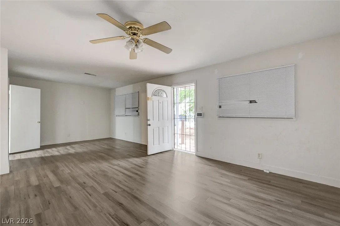 1709 Canosa Avenue — photo 3