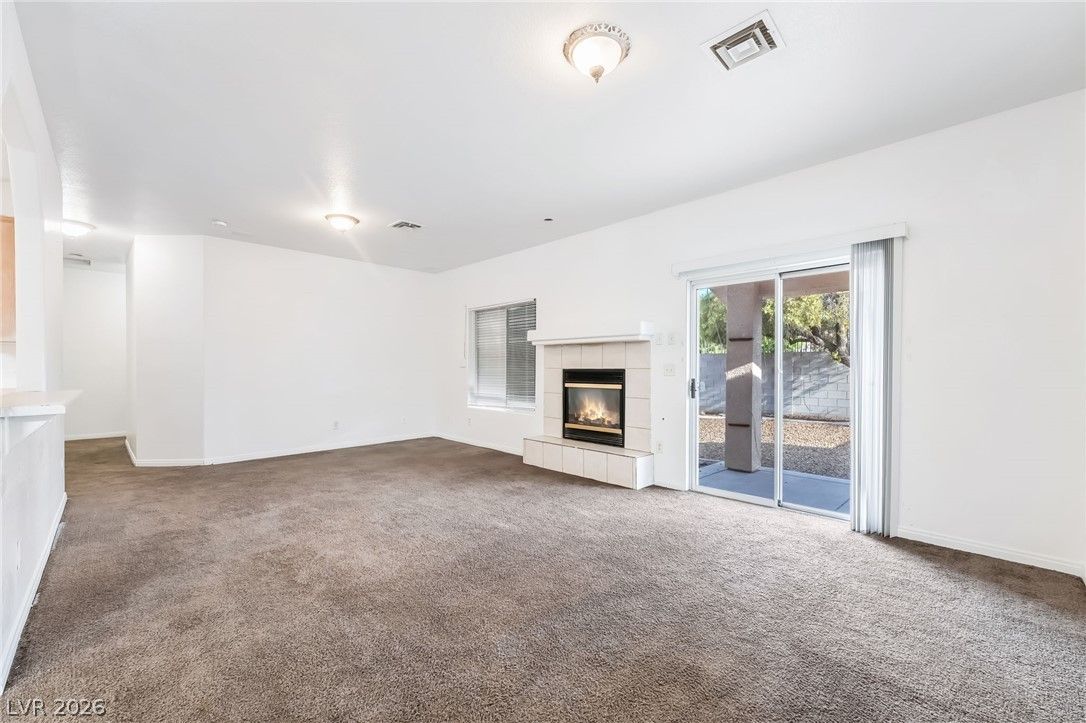 3113 West Colton Avenue — photo 4