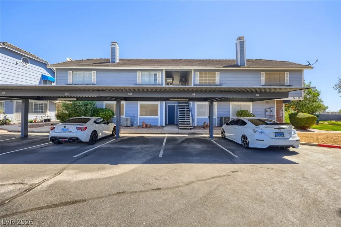 5890 Medallion Drive 203 — photo 2