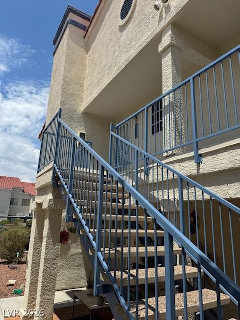 2725 South Nellis Boulevard 2047 — photo 2 of 12