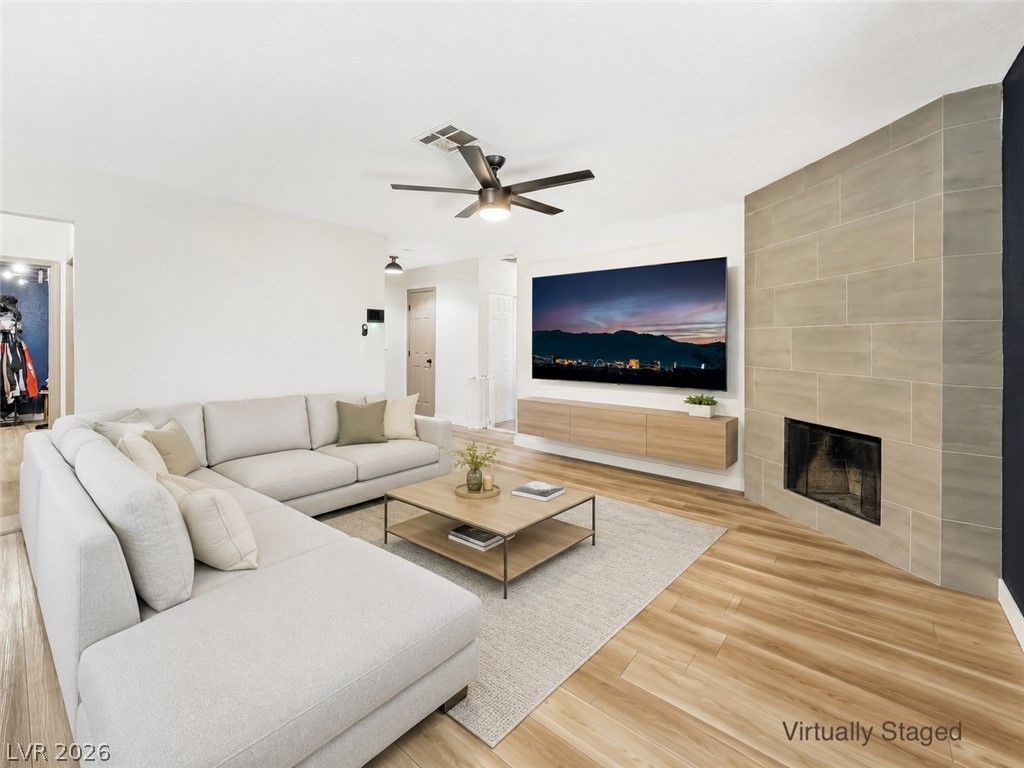 525 Zuber Avenue — photo 4 of 25