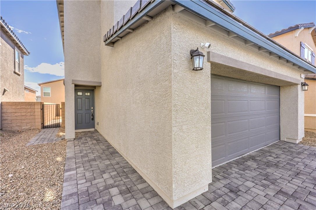 5630 Serene Rock Street — photo 2