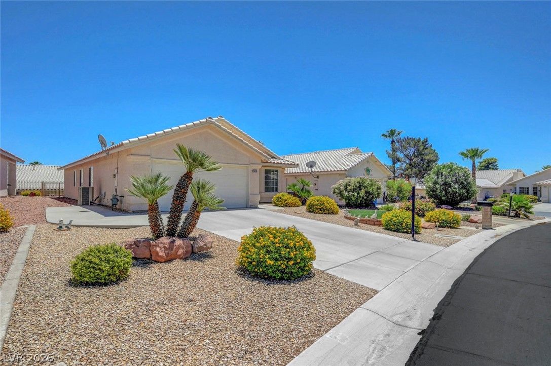 5456 Beach Pine Street — photo 3