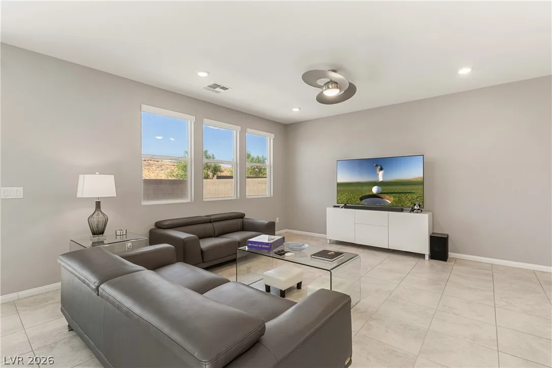 9717 Manchester Peak Avenue — photo 4 of 32
