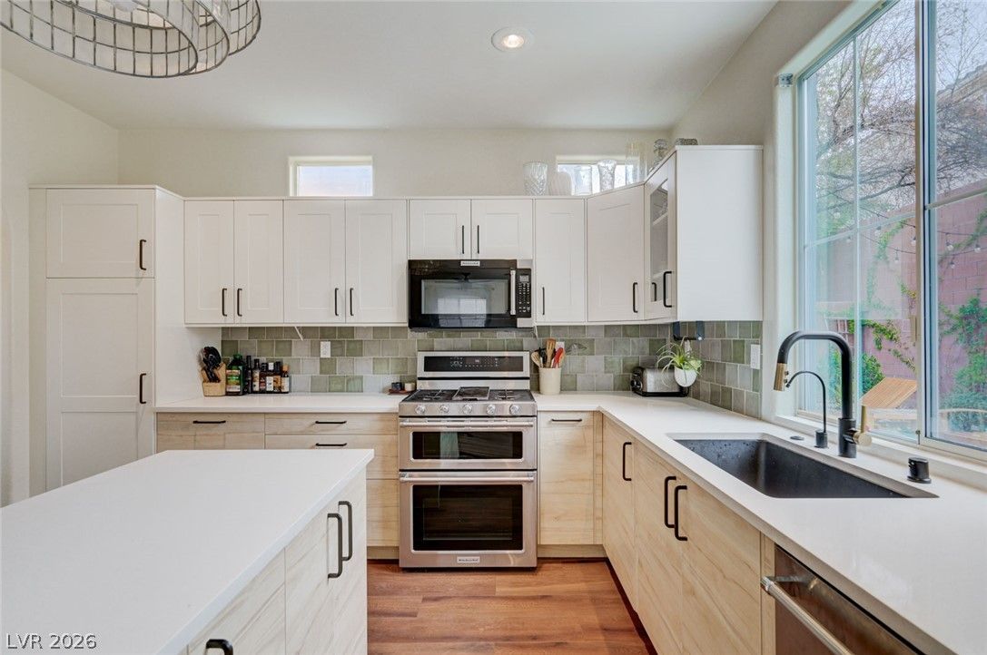 10592 Olympic Pine Drive — photo 5
