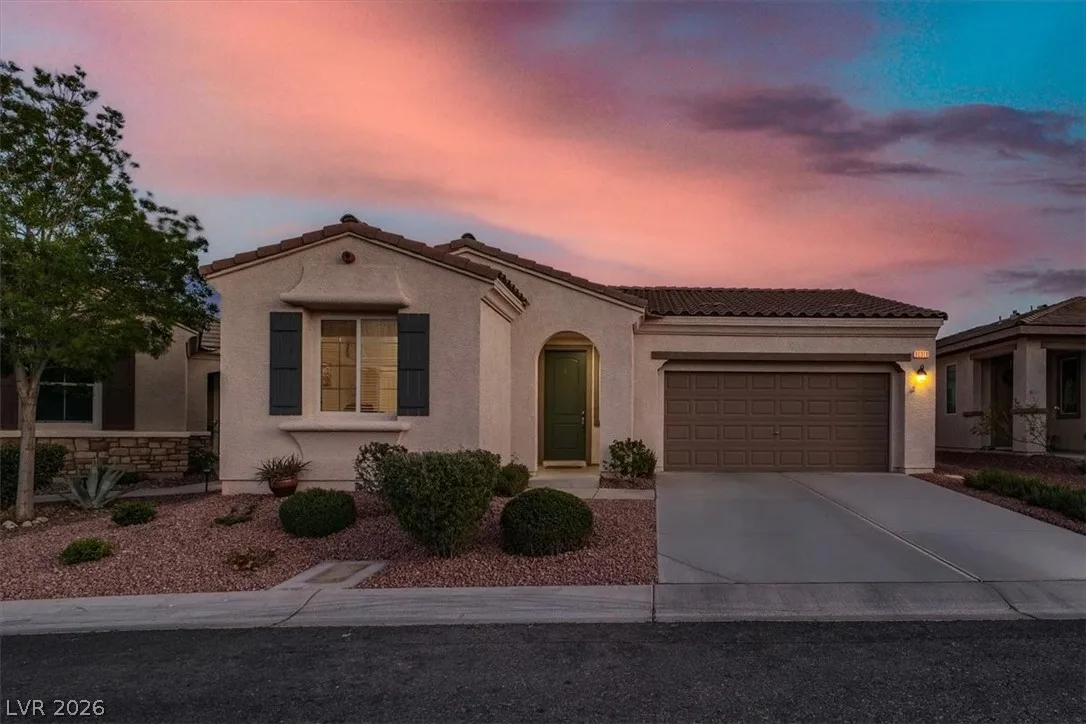 10311 Bush Mountain Avenue — photo 2