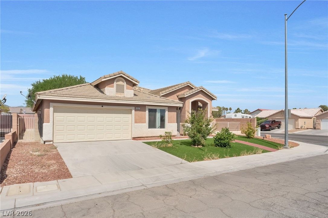 4537 Colonial Canyon Street — photo 4