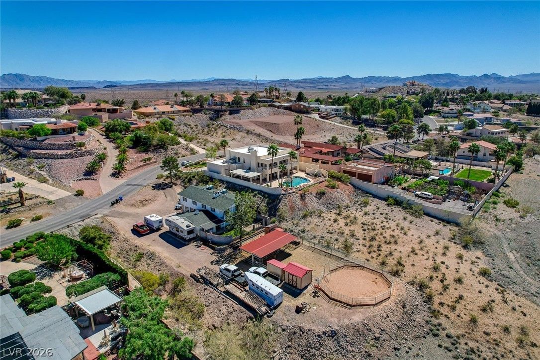 1424 Pueblo Drive — photo 3