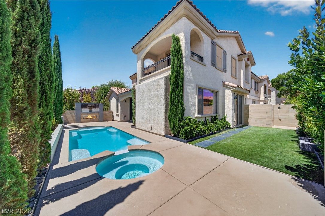 11917 Menchaca Lane — photo 1