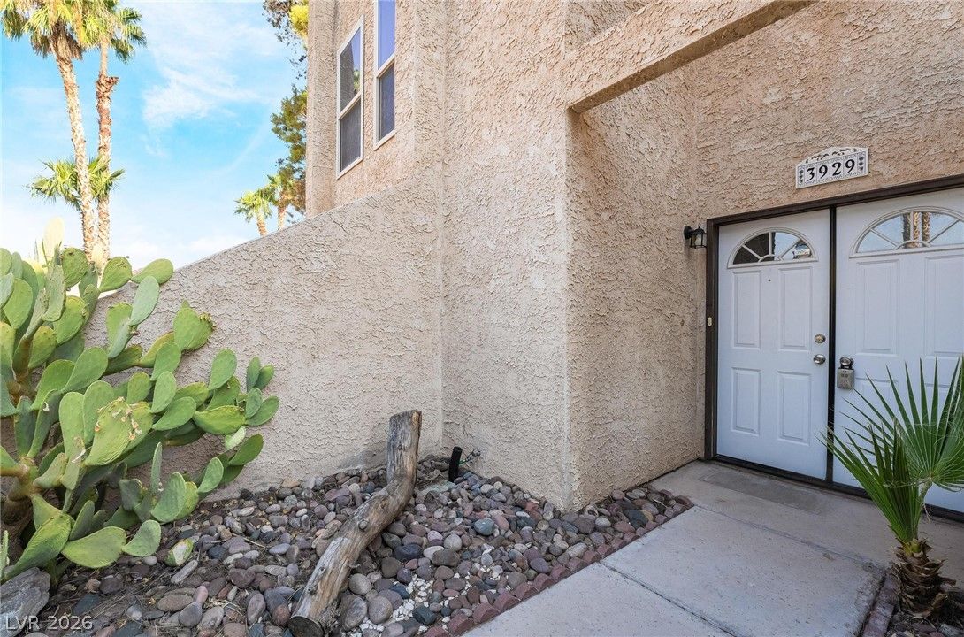 3929 South Torrey Pines Drive — photo 5
