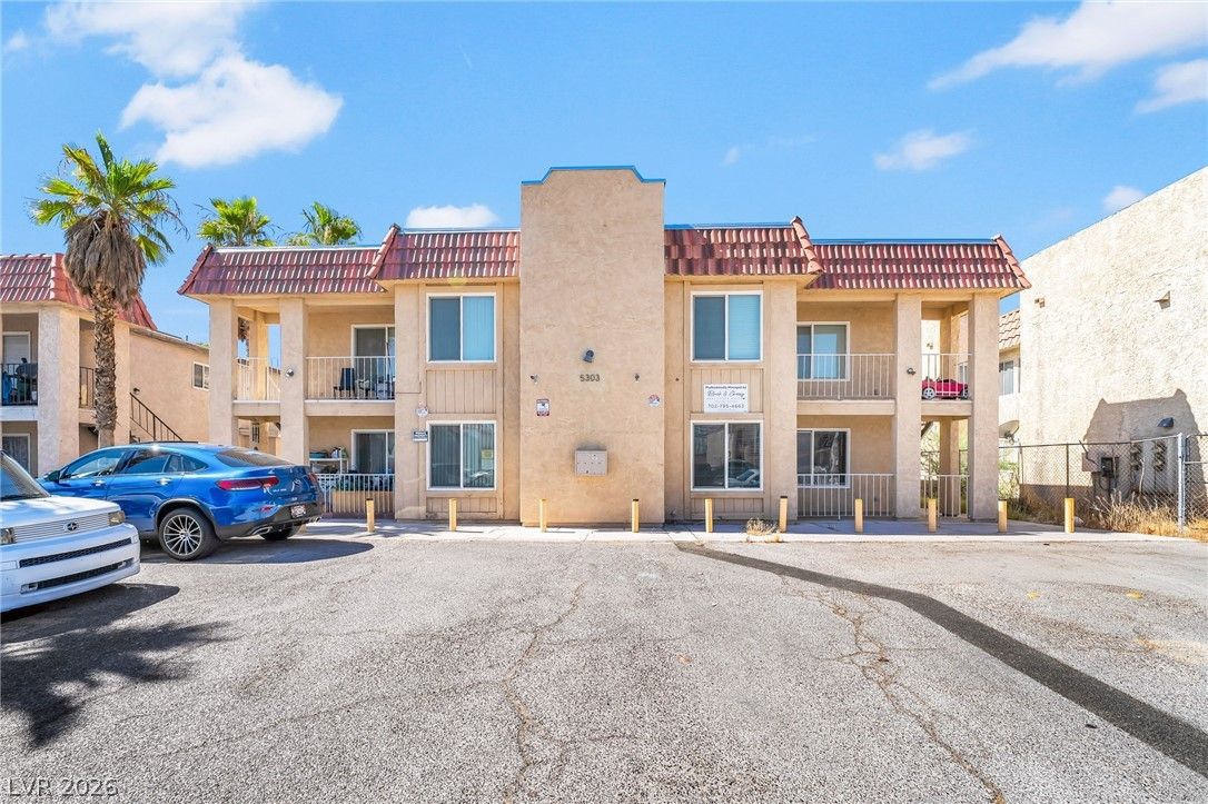 5303 Del Gado Drive B — photo 4