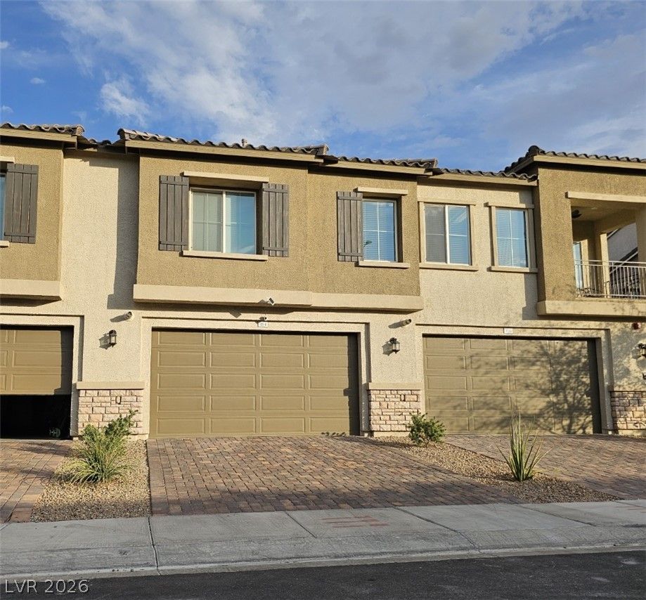 267 Cordelia Cove Avenue 814 — photo 3