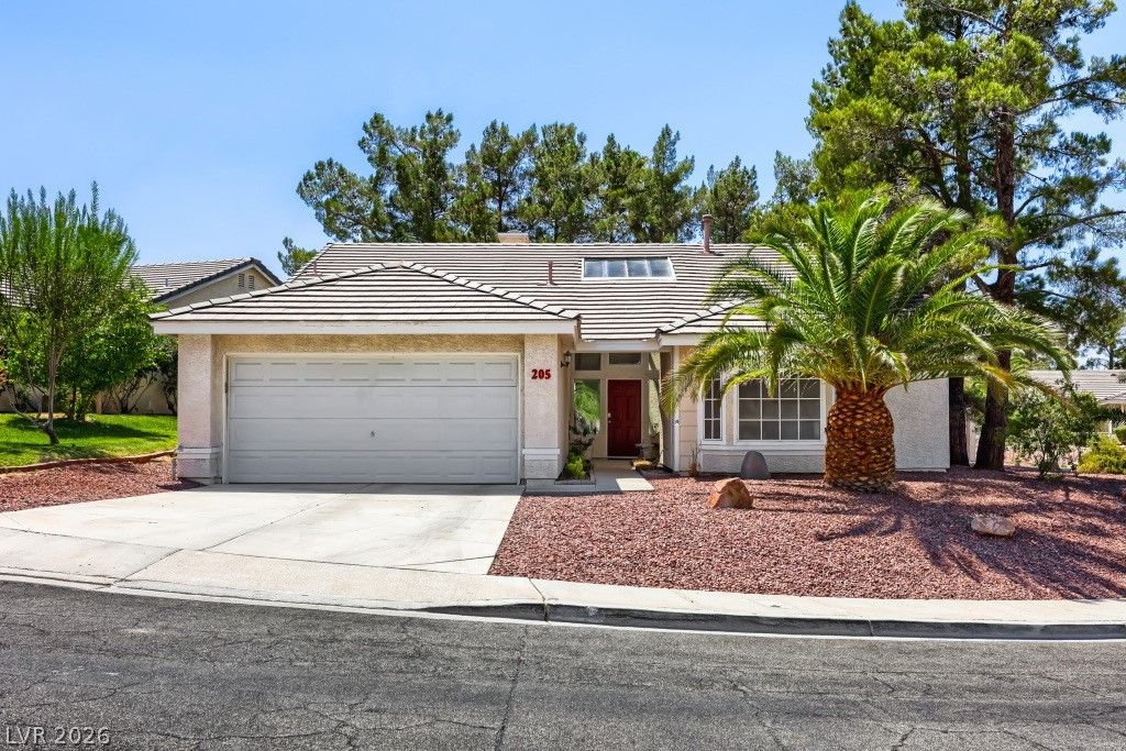 205 Glacier Drive — photo 3