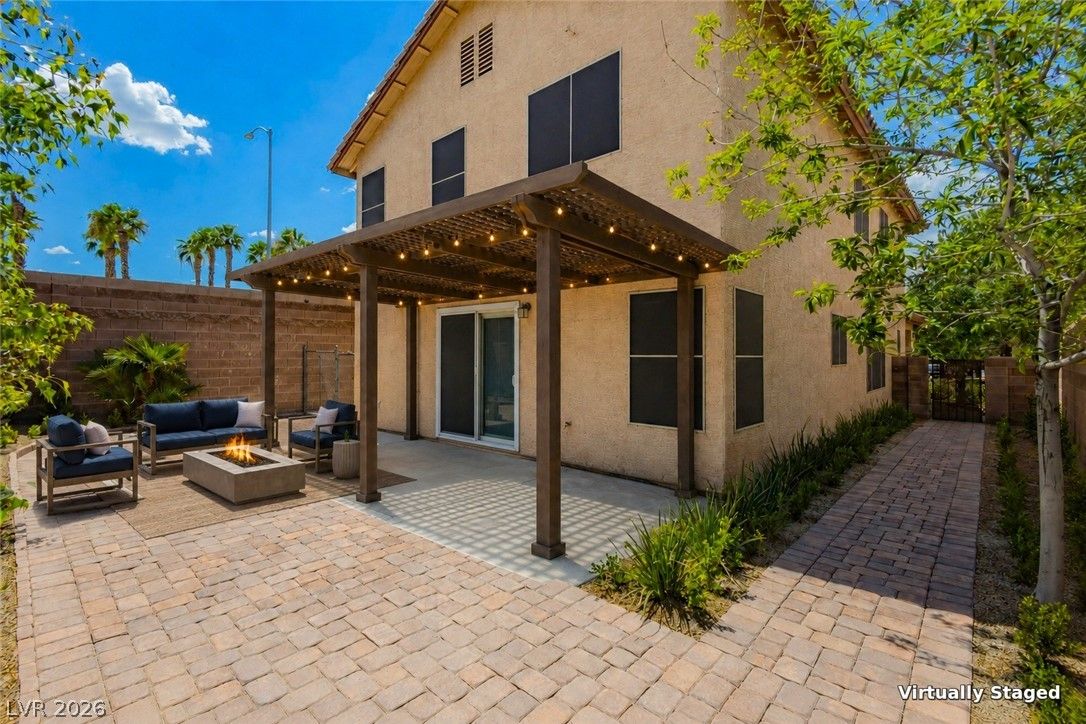 1100 Milpas Lane — photo 3