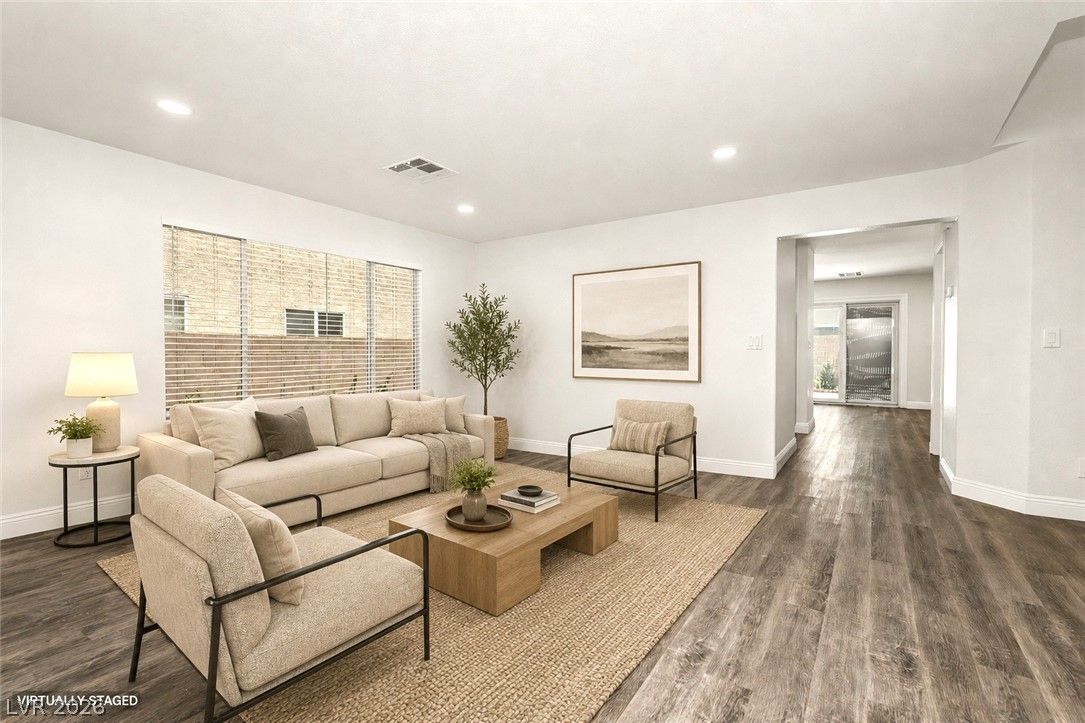 1100 Milpas Lane — photo 4