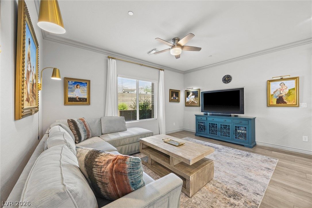 600 North Carriage Hill Drive 1034 — photo 3 of 23