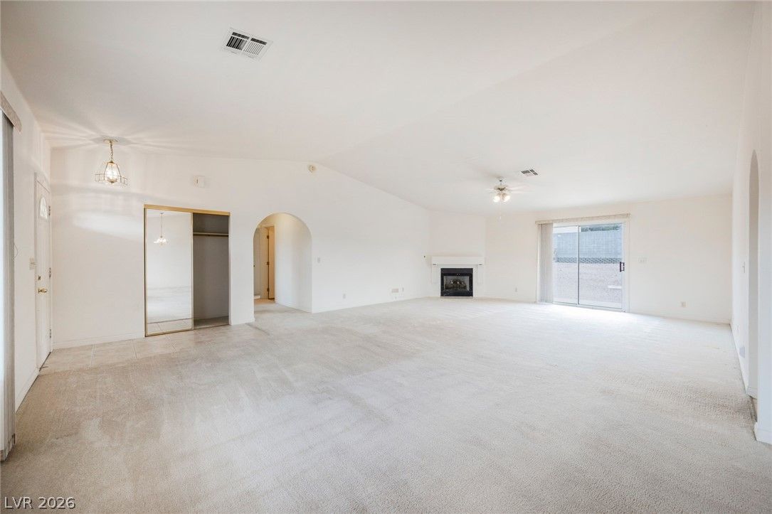1531 Tumbleweed Drive — photo 5 of 46