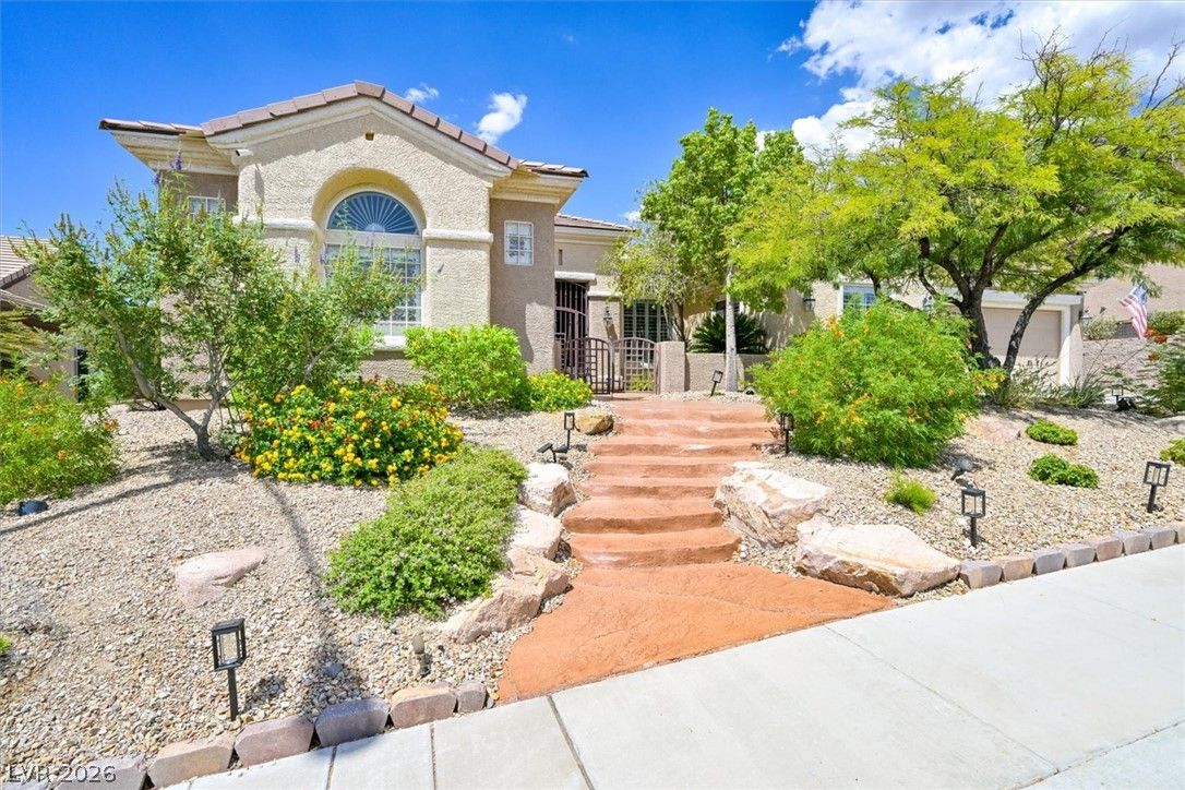 2808 Foxtail Creek Avenue — photo 3