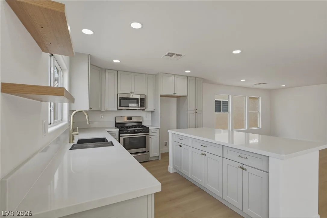 11680 Tierney Creek Drive — photo 4 of 10