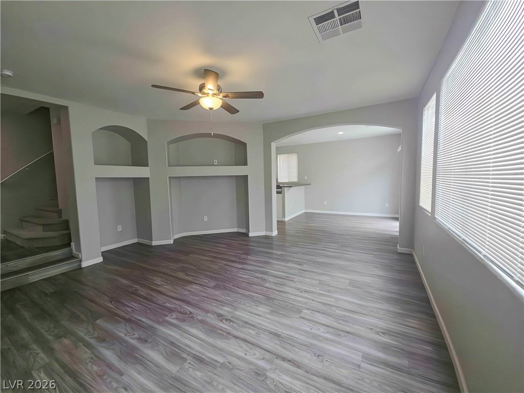 8186 Dracopus Avenue — photo 5