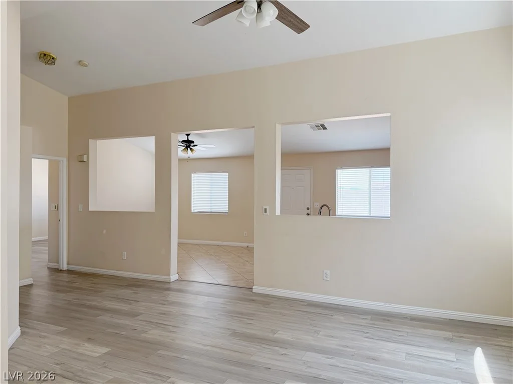 3320 Park Town Street — photo 3