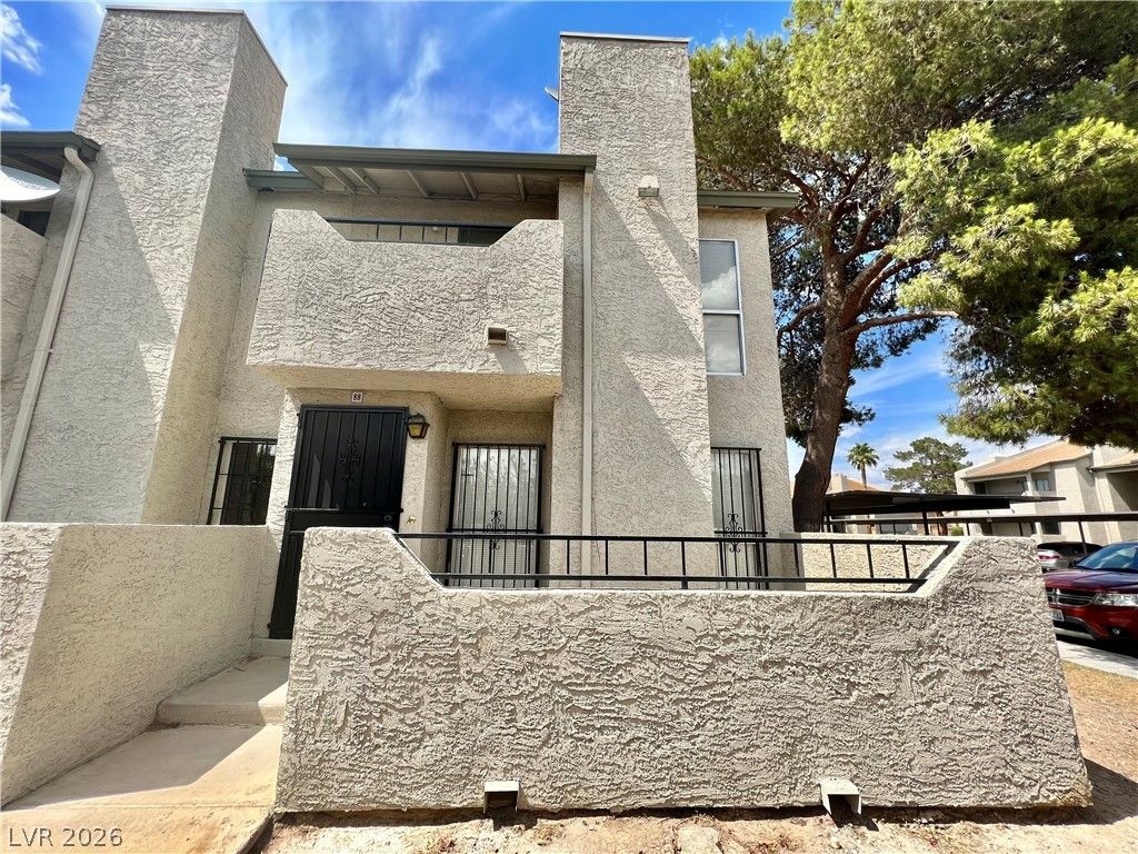 3771 Shirebrook Drive 88 — photo 1