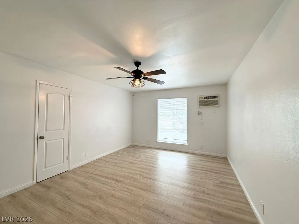 2105 Webster Street 3 — photo 3