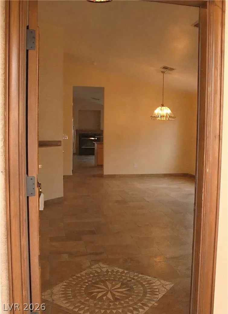 695 Jane Eyre Place — photo 4