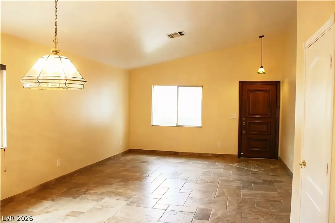 695 Jane Eyre Place — photo 5