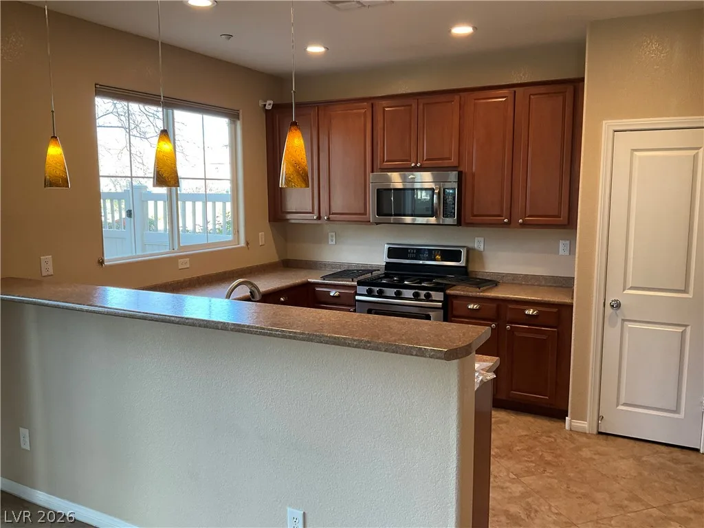 2080 Airy Petals Walk — photo 4