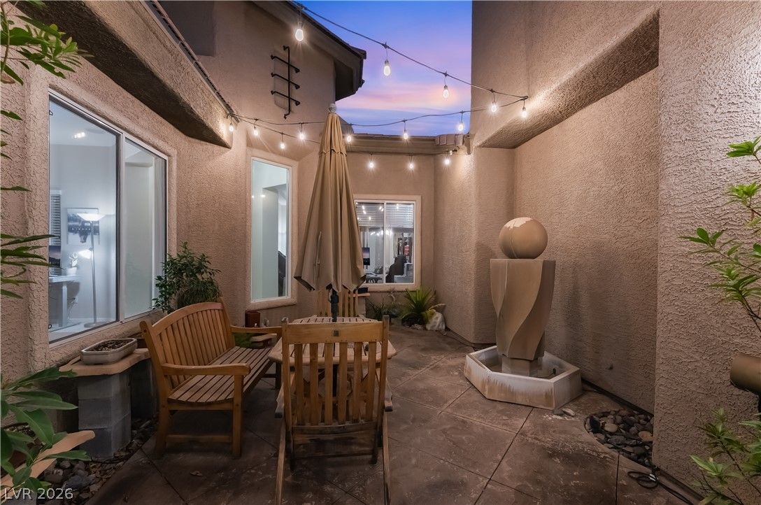 186 Uccello Drive — photo 3
