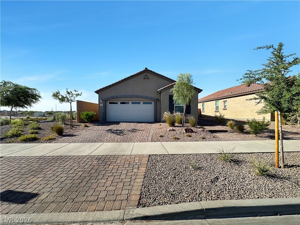 40 Cadence Crest Avenue — photo 1 of 22