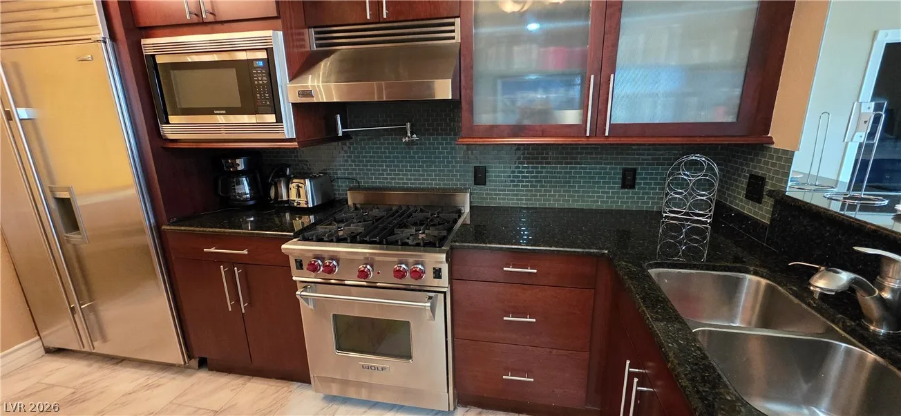 270 East Flamingo Road 212 — photo 3
