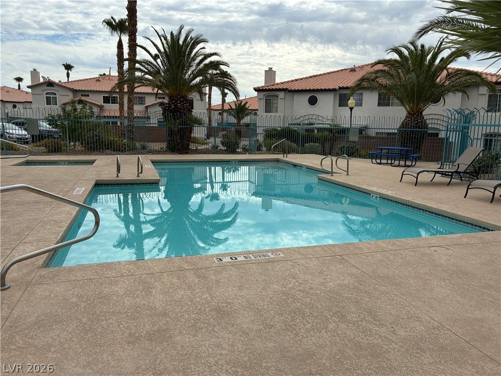 5028 Starfinder Avenue — photo 2