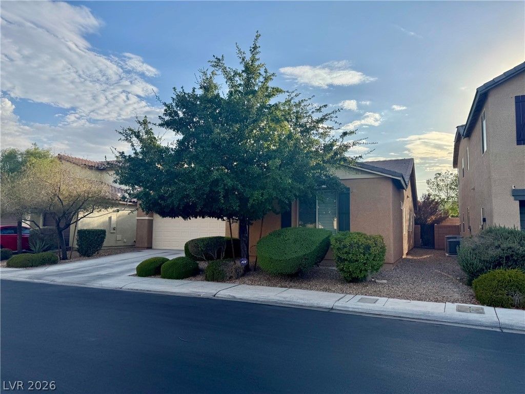 6721 Chambers Lake Court — photo 2