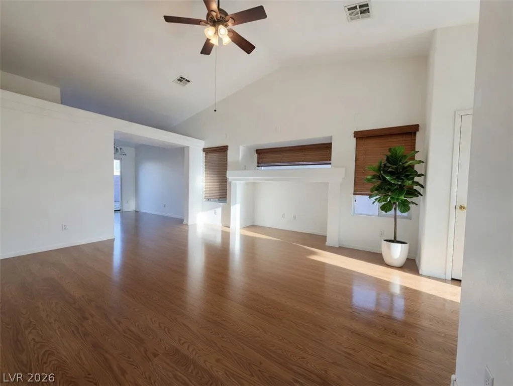 7638 MAGIC COVE Court NA — photo 2 of 10