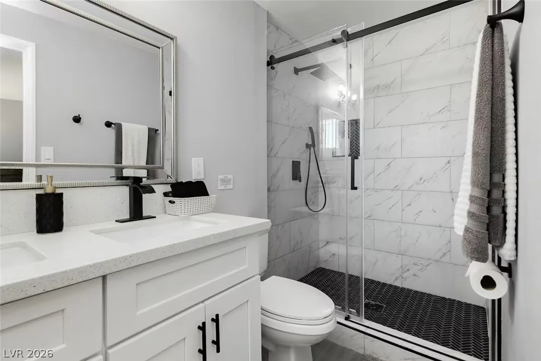 1634 Serenada Avenue — photo 4