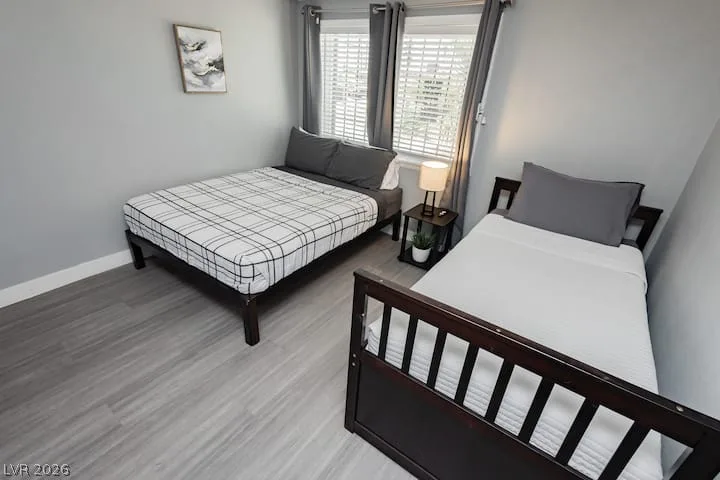 1634 Serenada Avenue — photo 5